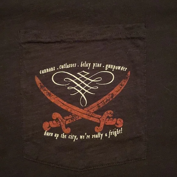 Disney Caribbean men’s t-shirt black sz 3XL NWOT never worn Twenty Eight & Main - Picture 2 of 3